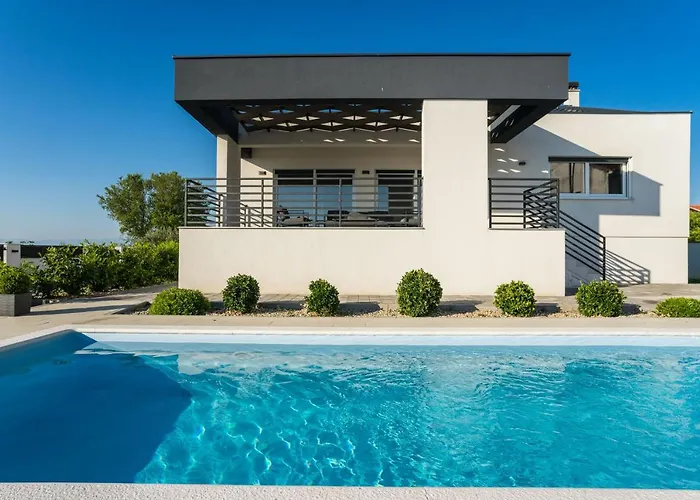 Villa Barbara-Holiday Home With Sea View