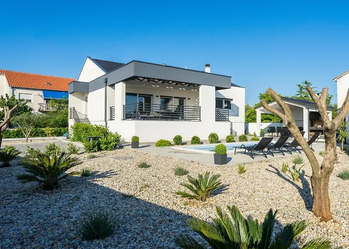 Villa Barbara-Holiday Home With Sea View