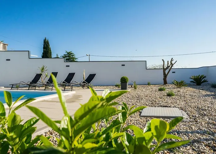 Villa Barbara-Holiday Home With Sea View